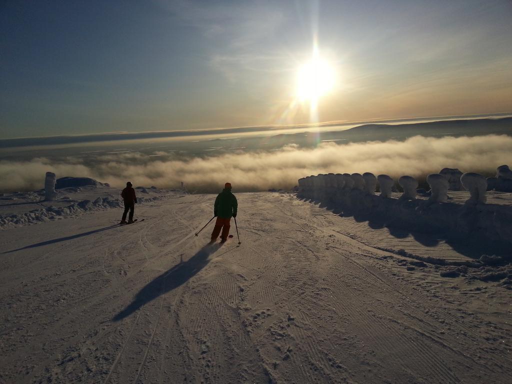 Pyhaen Kortepuolukka Pyhätunturi Esterno foto